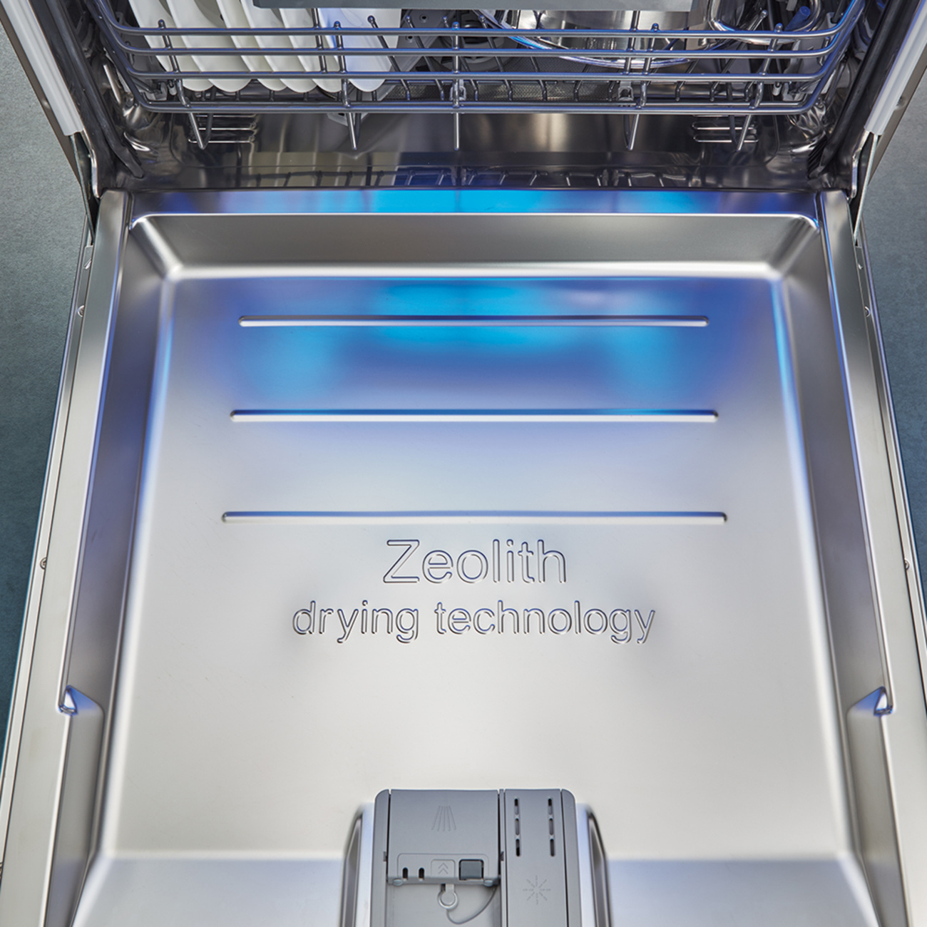 Zeolith Trocknen – Für glänzende Spülergebnisse bei Hema Elektrotechnik GmbH in Rosenheim